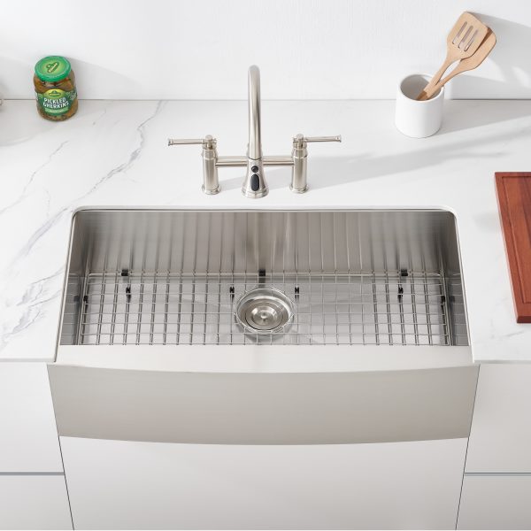Oakland 36″ Zero Radius, Farmhouse 16 Gauge Stainless Steel Single Bowl Kitchen Sink Model# KSF362010S