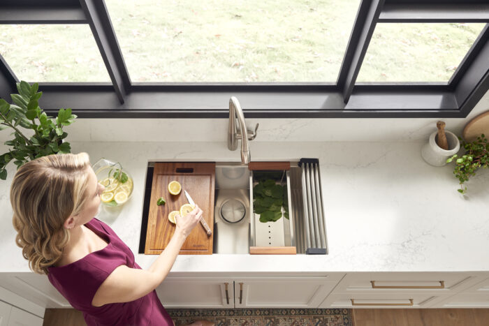 Roma Ruvati 32-inch Workstation Ledge Undermount 16 Gauge Stainless Steel Kitchen Sink Single Bowl – Model # RVH8300