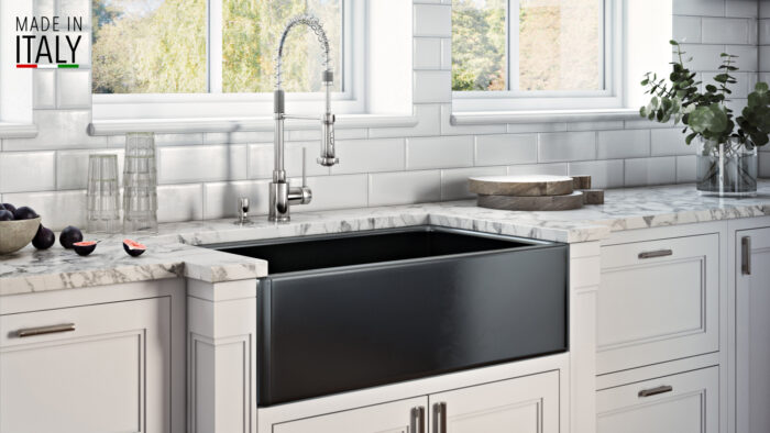 Fiamma Ruvati 33" x 20" Fireclay Reversible Farmhouse Apron-Front Kitchen Sink Single Bowl – Glossy Black – Model# RVL2300BK