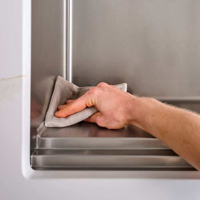 Dual-Tier Pro Ruvati 33" Workstation Two-Tiered Ledge Kitchen Sink Undermount 16 Gauge Stainless Steel – Model# RVH6222ST