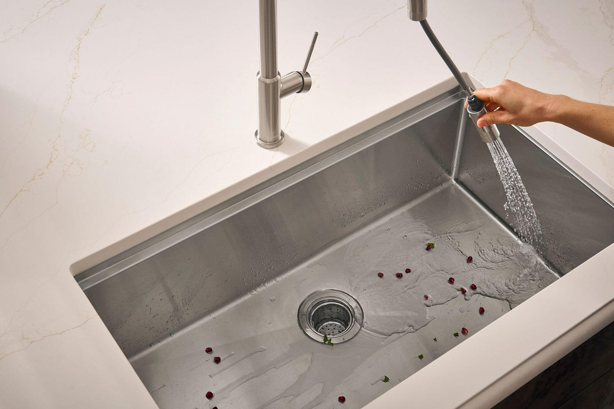 Roma Pro Model: RVH8303 Ruvati 33-inch Workstation Ledge Rounded Corners Undermount 16 Gauge Kitchen Sink Single Bowl – RVH8303