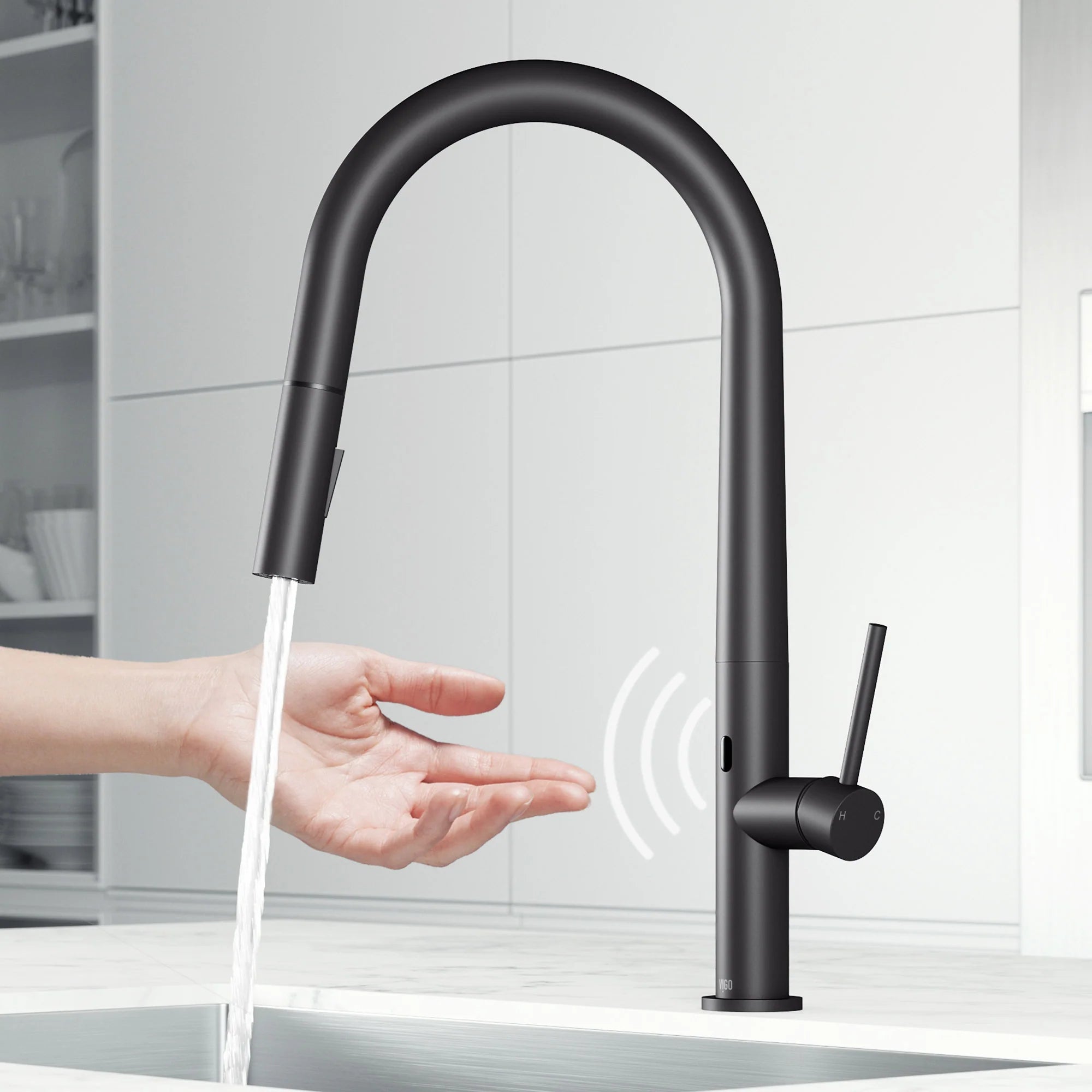 VIGO - Greenwich 18 in. Single Handle Smart Pull-Down Touchless Sensor Kitchen Faucet In Matte Black Finish Model# VGO2029MBS