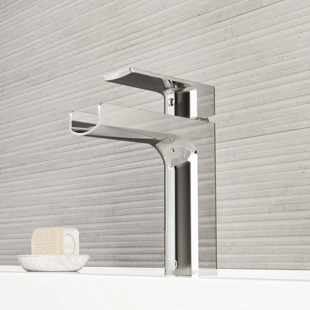 VIGO - Amada Single Hole Open Spout Bathroom Faucet&nbsp;In Chrome Finish Model# VG01042CH