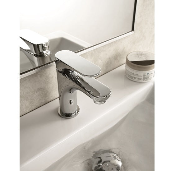 Dawn Single Lever Lavatory Faucet In Brushed Nickel Model# AB37 1565BN