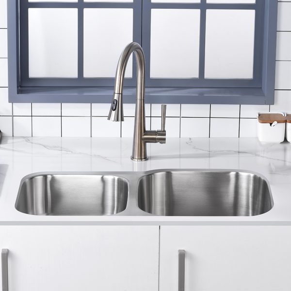 Oakland 32″ x 20″ Undermount Stainless Steel Unequal 40/60 Double Bowl Kitchen Sink Model# KSU322079B