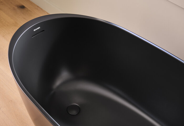 Canali Ruvati 59-inch Matte Black epiStone Solid Surface Oval Freestanding Bathtub Canali – Model# RVB6744BK