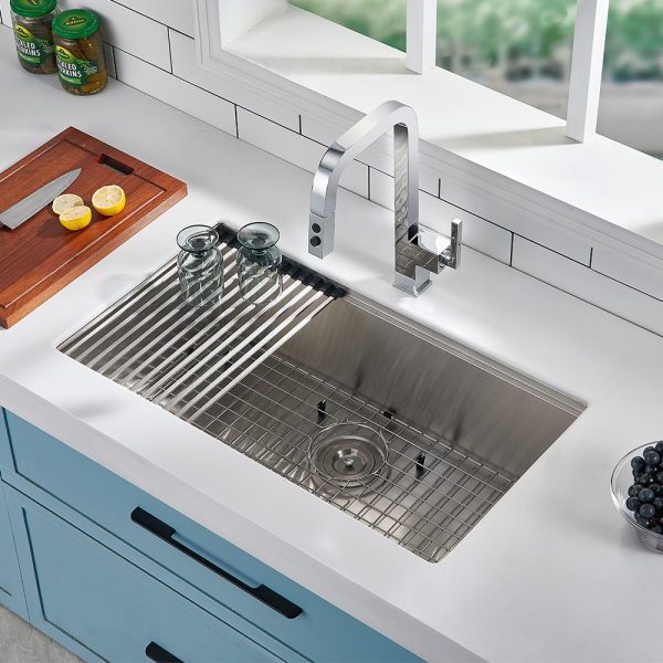 Oakland 32″ Workstation Under Mount Kitchen Sink 90 Degree Zero Radius in Stainless Steel Color Model# WSH321910SS