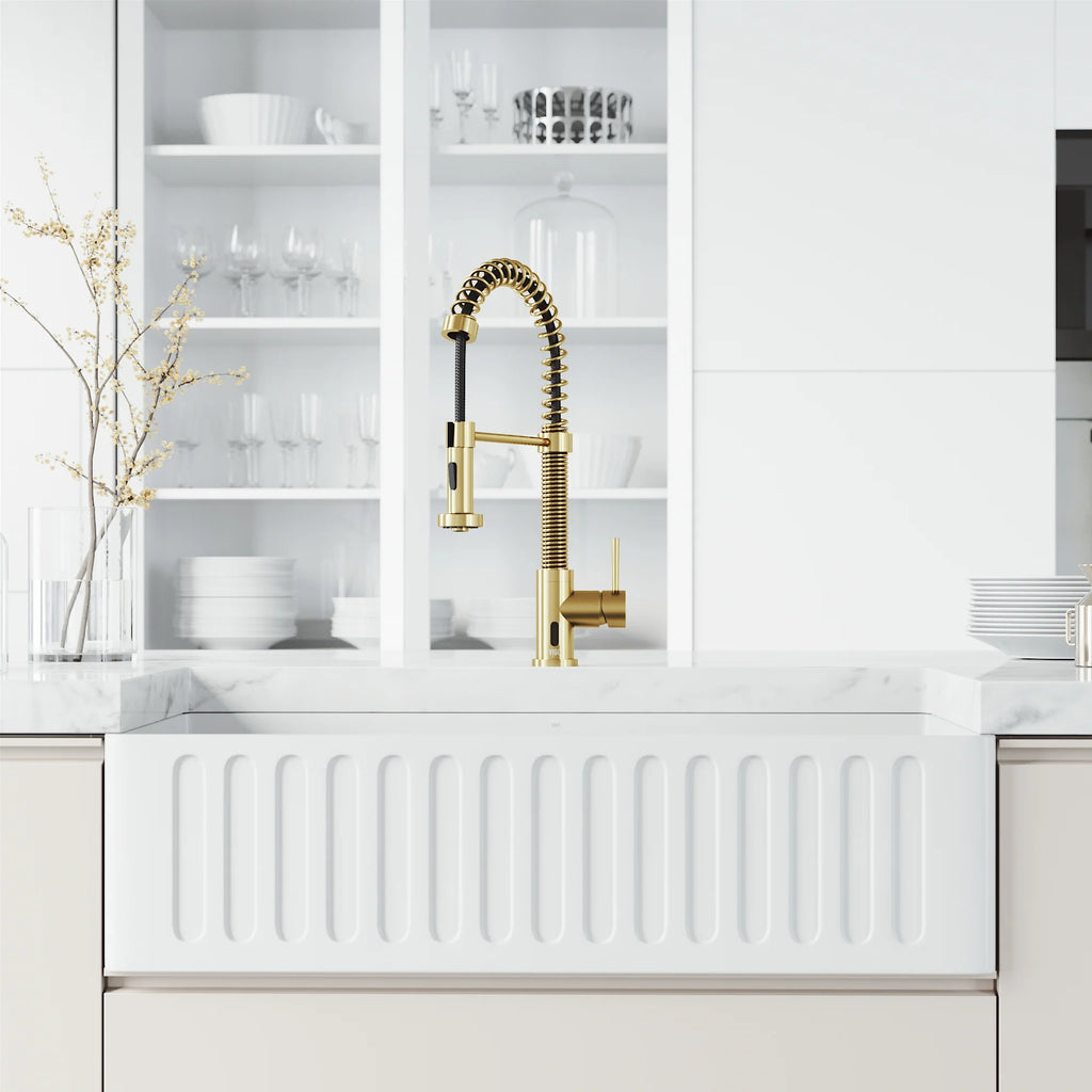 VIGO - Edison 19" Single Handle Smart Pull-Down Touchless Kitchen Faucet With Spring In Matte Brushed Gold Finish Model# VG02001MGS