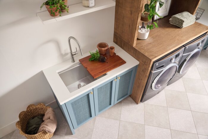 Alto Ruvati 23″ x 19″ x 13″ Deep Laundry Utility Workstation Sink Undermount 16 Gauge – Model# RVU6320