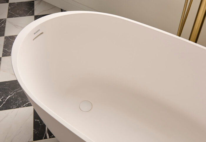 Canali Ruvati 59-inch Matte White epiStone Solid Surface Oval Freestanding Bathtub Canali – Model# RVB6744WH