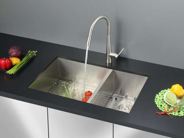 Nesta Ruvati 29-inch Undermount 60/40 Double Bowl Zero Radius 16 Gauge Stainless Steel Kitchen Sink – Model# RVH7200