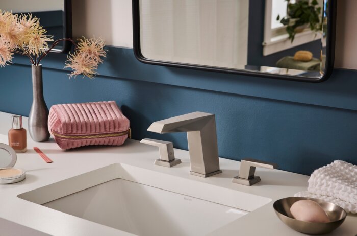 Tropea Model: RVF5231BN Ruvati Tropea Two Handle Widespread Bathroom Faucet Modern Sharp in Brushed Nickel – RVF5231BN