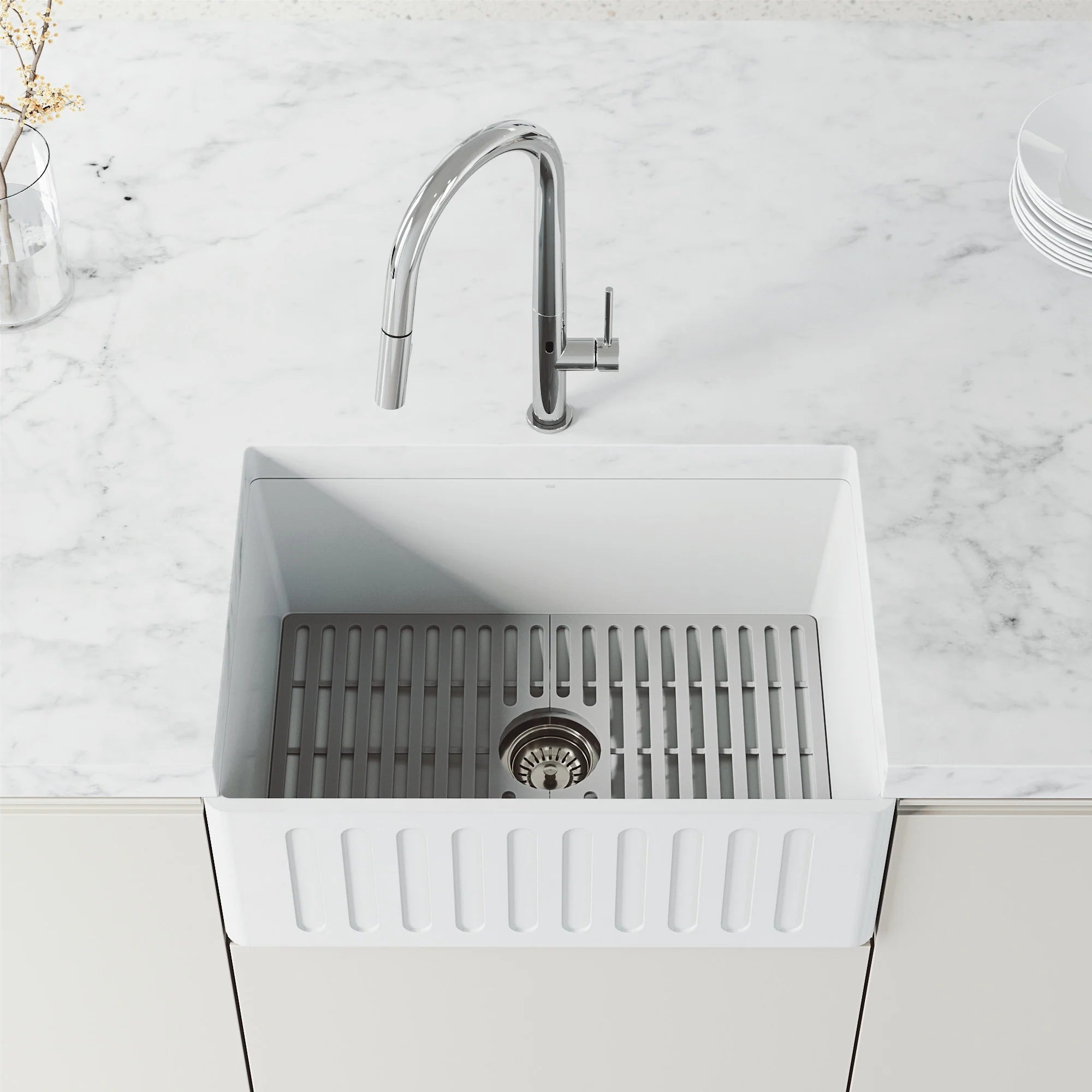 VIGO - Greenwich 18 in. Single Handle Smart Pull-Down Touchless Sensor Kitchen Faucet In Chrome Finish Model# VGO2029CHS