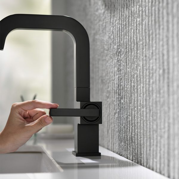 Oakland Single Handle Bathroom Sink Faucet with Pop Up Drain in MB Model# KSB1142MB
