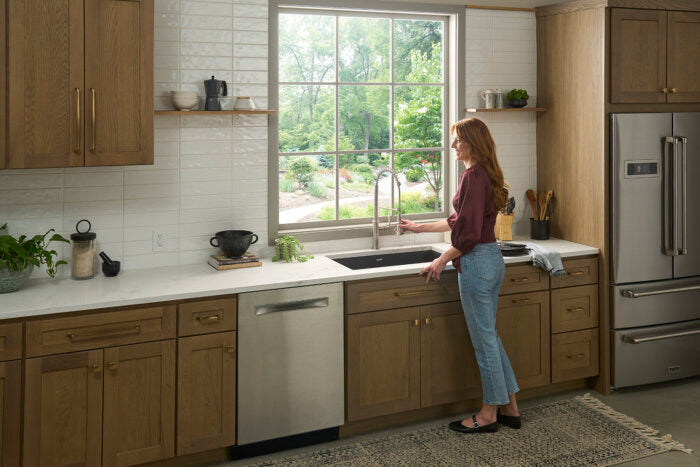 Bianca Model: RVF1238BN Ruvati Bianca Single Handle Pull Down Industrial Pre-Rinse High Arc Kitchen Faucet with Sprayer in Stainless Steel – RVF1238BN