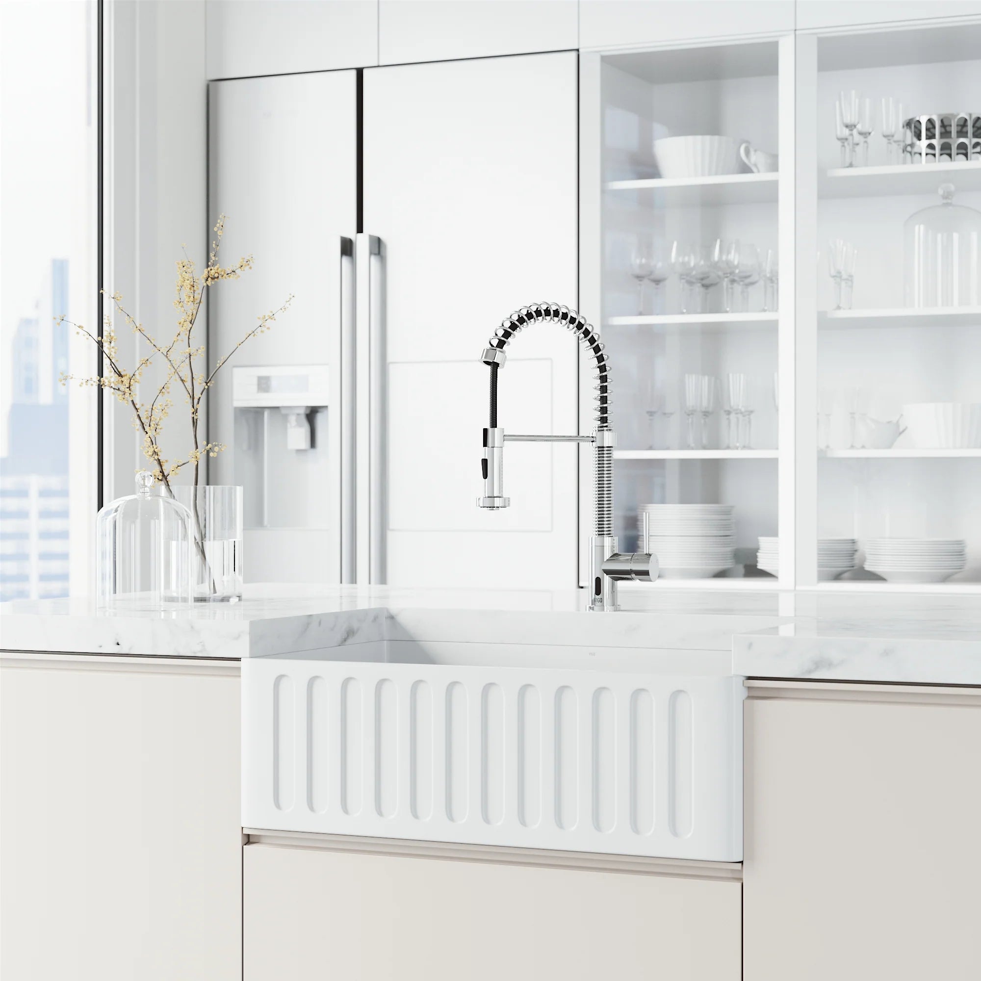 VIGO - Edison 19" Single Handle Smart Pull-Down Touchless Kitchen Faucet With Spring In Chrome Finish Model# VG02001CHS