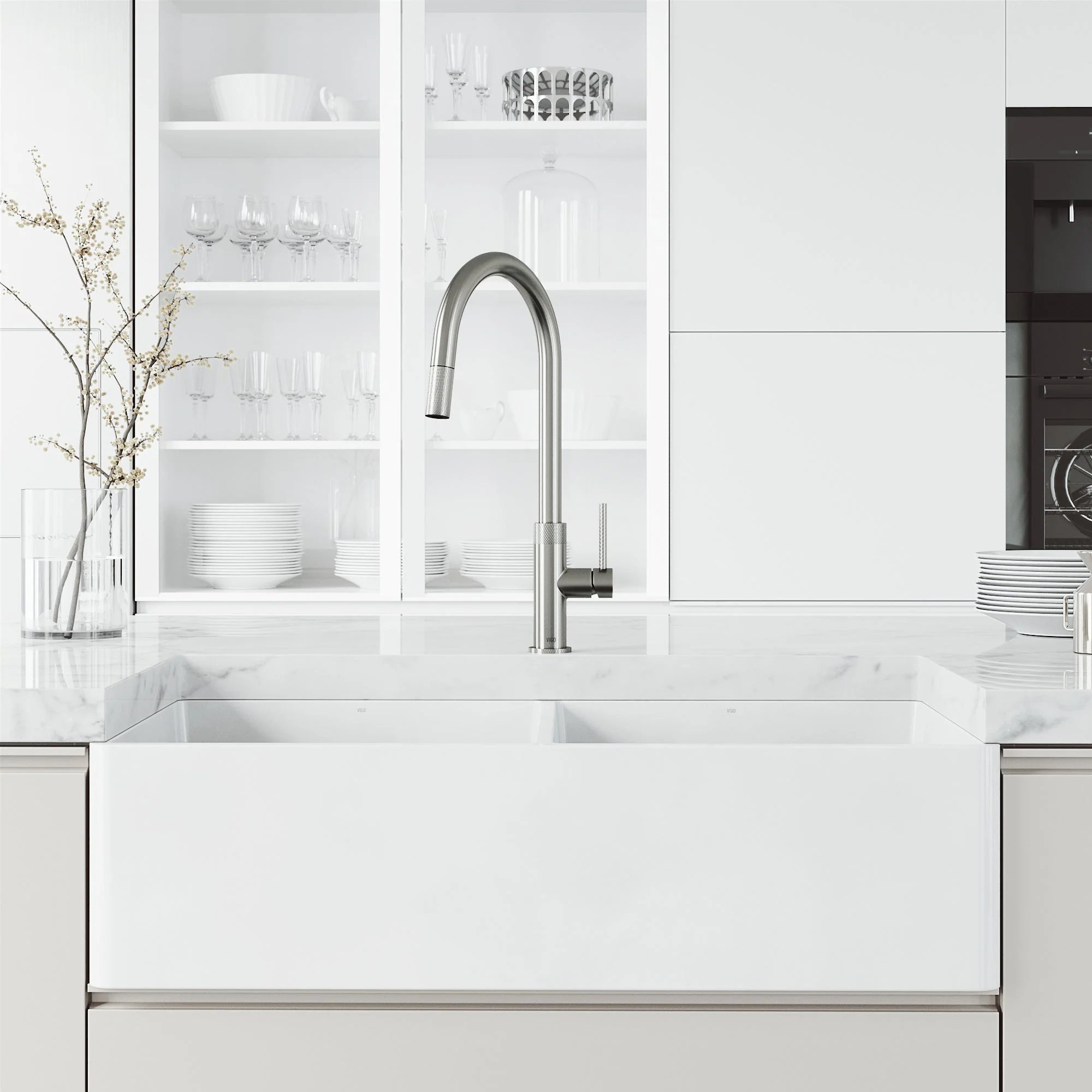 VIGO - Bristol Pull-Down Single Lever Kitchen Faucet In Stainless Steel Model# VG02033ST