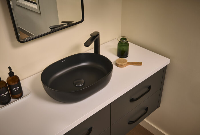 Canali Model: RVB2119BK Ruvati 19-inch Matte Black epiStone Solid Surface Modern Bathroom Vessel Sink – RVB2119BK