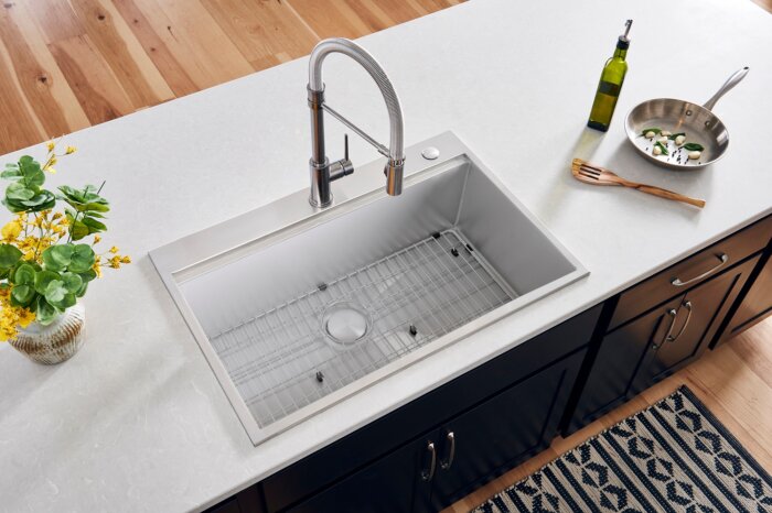 Siena Ruvati 33" x 22" Workstation Ledge Drop-in 16 Gauge Rounded Corners Stainless Steel Kitchen Sink Single Bowl – Model # RVH8003