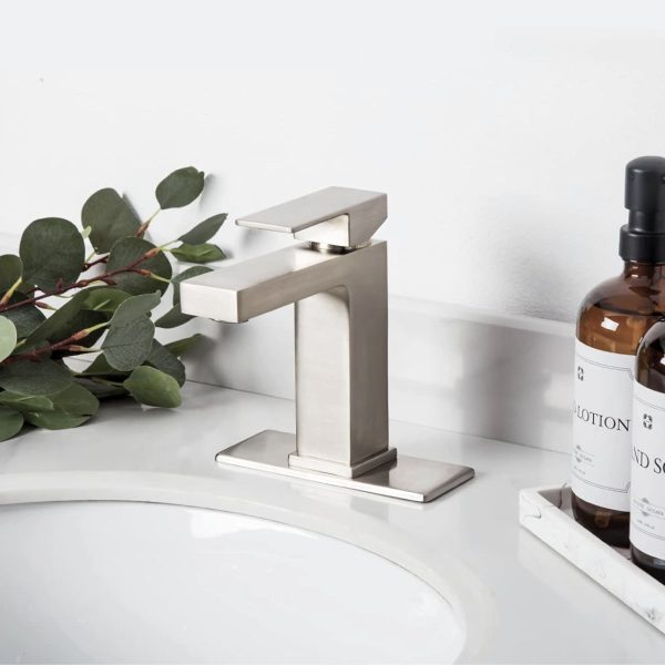 Oakland Single Handle 1 Hole Bathroom Sink Faucet with Pop Up Drain Model# KSB1112BN