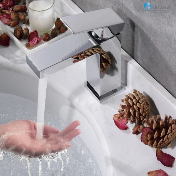 Oakland Single Handle 1 Hole Bathroom Sink Faucet with Pop Up Drain Model# KSB1112C