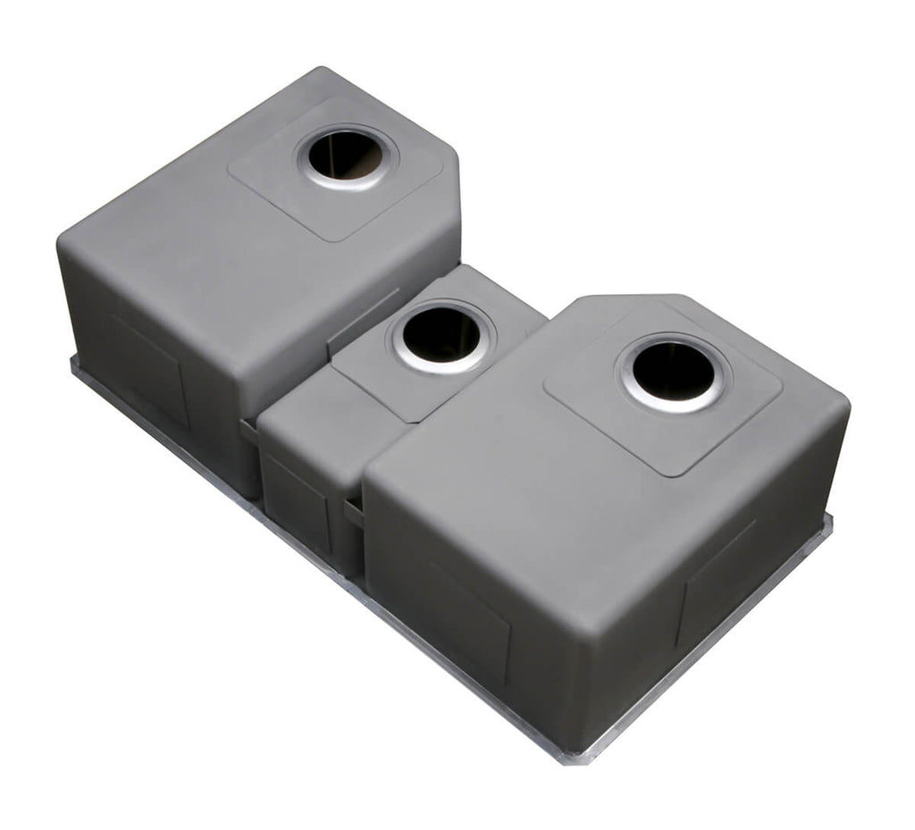 Gravena Ruvati 35″ Triple Bowl Undermount 16 Gauge Stainless Steel Kitchen Sink – Model # RVH8500