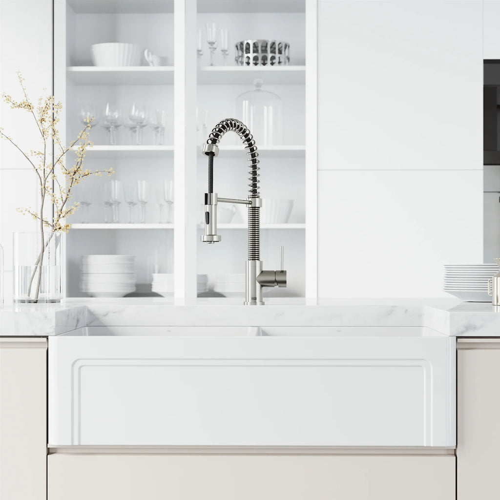 VIGO- Edison 19 in. Pull-Down Spring Kitchen Faucet In Stainless Steel Model# VG02001ST